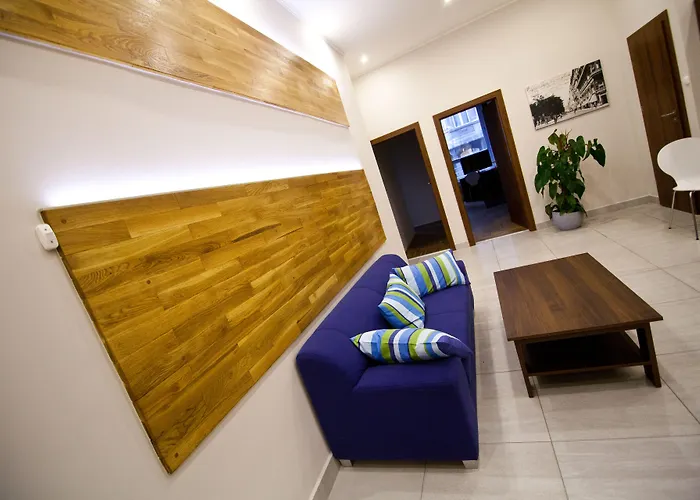 Sasone & Sas Two & Sas Ho 3* Budapest