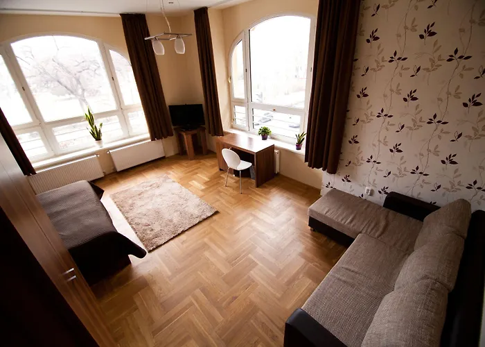 Sasone & Sas Two & Sas Ho Budapest