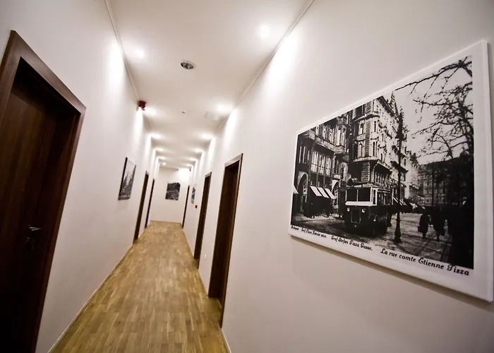 Hotel Sasone & Sas Two & Sas Ho Budapest