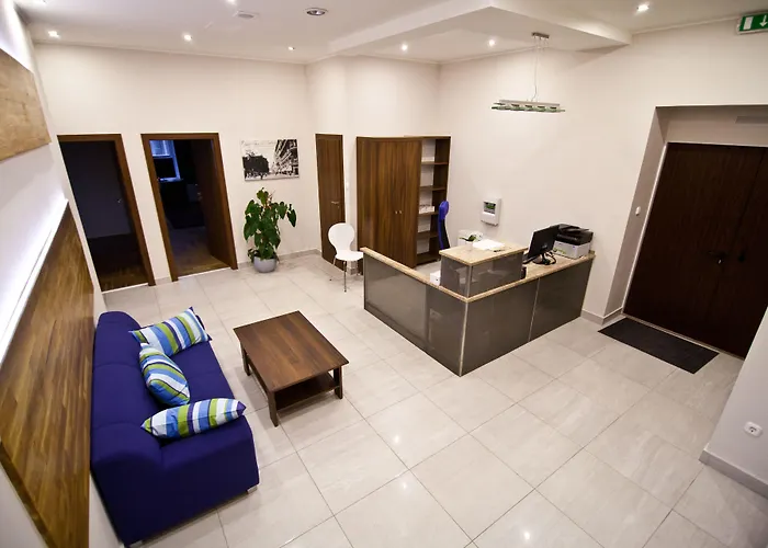 Sasone & Sas Two & Sas Ho 3*