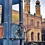 Sasone & Sas Two & Sas Ho Budapest