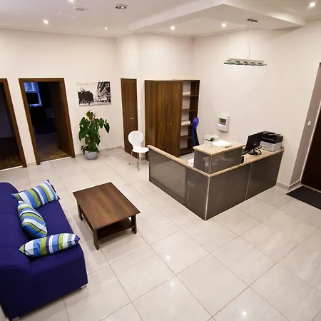 Sasone & Sas Two & Sas Ho 3*