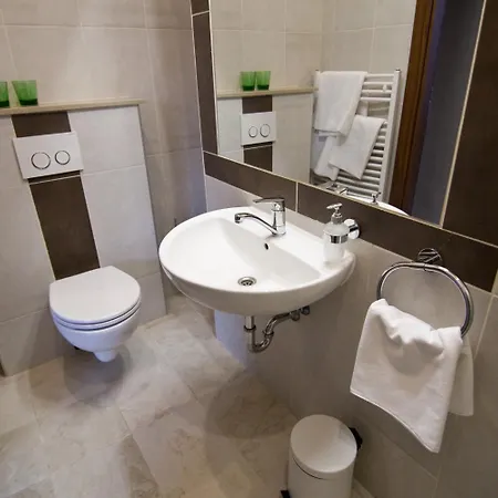 Sasone & Sas Two & Sas Ho 3* Budapest