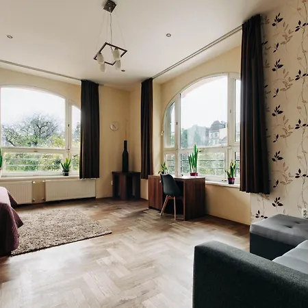 Sasone & Sas Two & Sas Ho بودابست